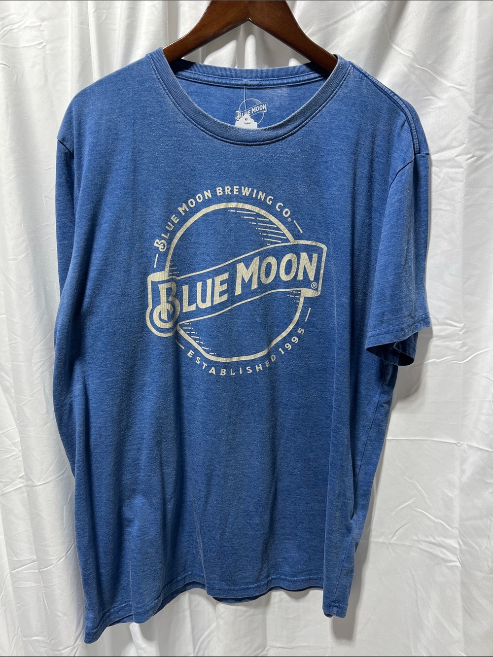 Lucky Brand Blue Moon Graphic Tee in Blue